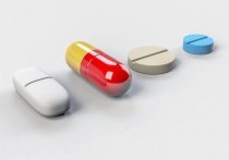 Снижение эффективности препаратов и проблемы с их усвоением – одни из распространенных следствий совместного приема лекарств и витаминов.
