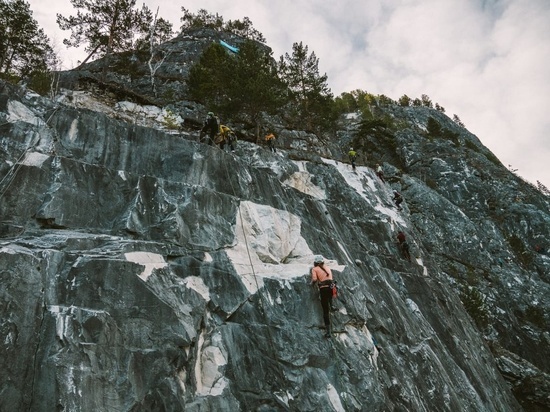 Жителей Хакасии зовут на зрелищные соревнования по альпинизму