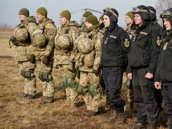Украина опускает «железный занавес» для мужчин