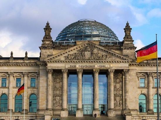 Германия согласилась дать гарантии безопасности Украине