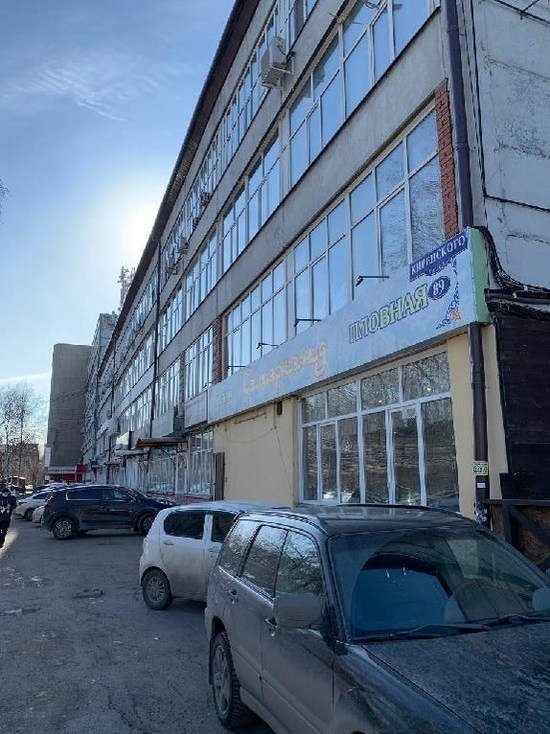 Прокуроры закрыли опасный пансионат для лежачих в торговом центре Красноярска