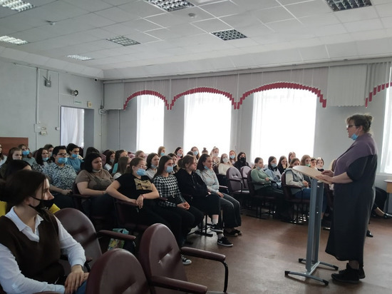 Пензенские врачи провели лекции, приуроченные к акции «День без аборта»