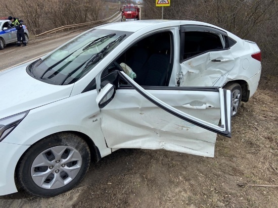 В Белгородской области водитель не рассчитал скорость и погиб