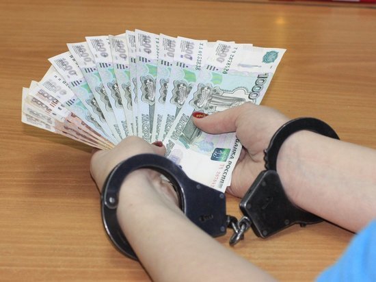 Директор сельхозпредприятия в Славске попался на взятке