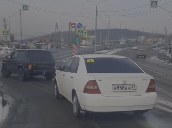 В Туве начали штрафовать нарушителей ПДД на основе видео в соцсетях