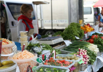 Во Владивостоке, как и в других городах и поселках Приморья уже открылись продовольственные ярмарки. 
