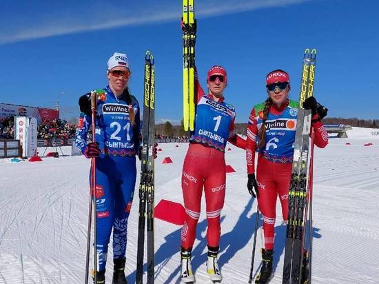 Наталья Непряева выиграла очередное золото на чемпионате России по лыжным гонкам