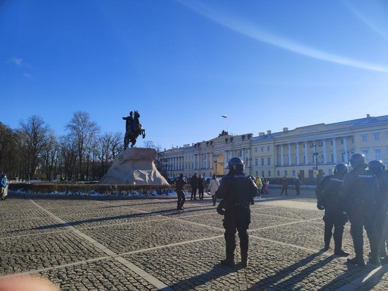 В Петербурге прошли задержания на несанкционированной акции протеста