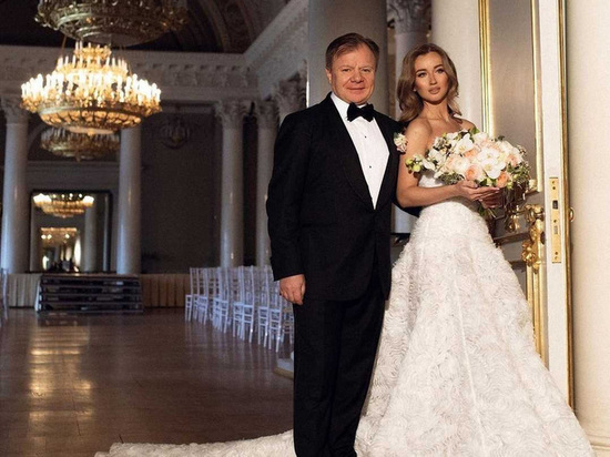 Народный артист России Игорь Бутман женился на челябинке, которая моложе его на 32 года