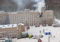 В Москве произошел пожар в одном из корпусом Центральной клинической больницы Российской академии наук на Литовском бульваре в Ясеневе