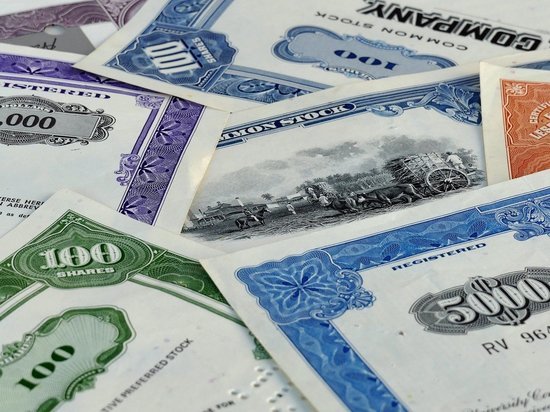 Почти три миллиона рублей отдали мошенникам смоляне, хотевшие заработать на акциях