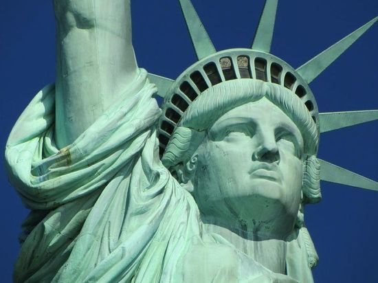 Совбез РФ: США принуждают ЕС к санкциям, сами покупают у России