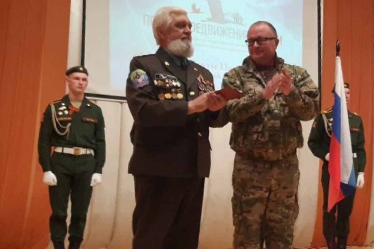 Пятеро поисковиков из волгореченского отряда «Азимут» получили знаки отличия Минoбороны РФ