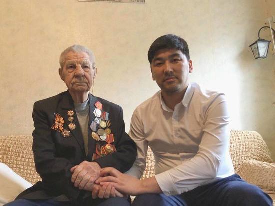 Житель Астраханской области Аркадий Степанов отметил 97-летие