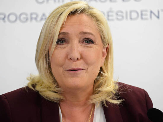 Популярность кандидата от ультраправых в борьбе за пост президента Франции растет