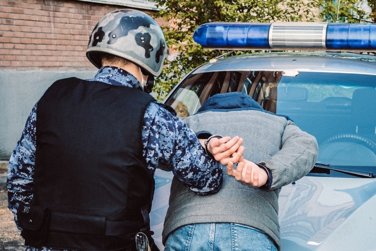 Поимка преступника. Задержание преступника. Группа задержания вневедомственной охраны. Арест картинки.