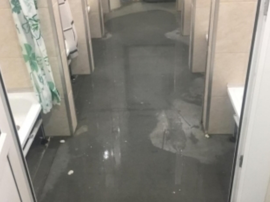 В Приамурье поликлиника после торжественного открытия оказалась затопленной