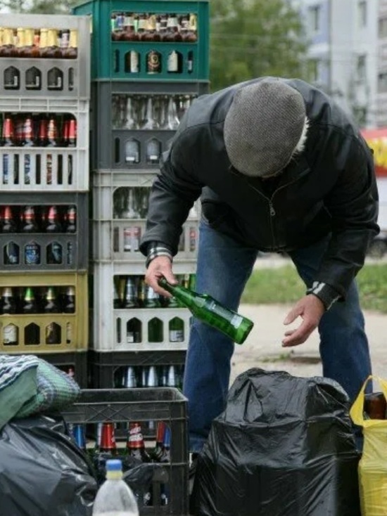 Ярославский коммунист предложил вернуться к стеклотаре