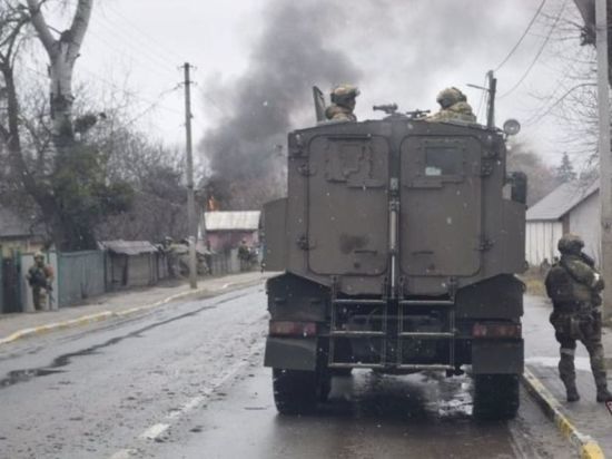 Проститься с погибшим на Украине солдатом из РТ пришли сотни жителей — Реальное время