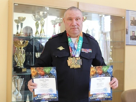 Полицейский из Серпухова стал победителем Чемпионата Европы по пауэрлифтингу