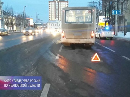 В Иванове девушка получила травмы, упав в автобусе