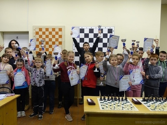 В Пензе прошел открытый городской турнир по шахматам «Весна - 2022».