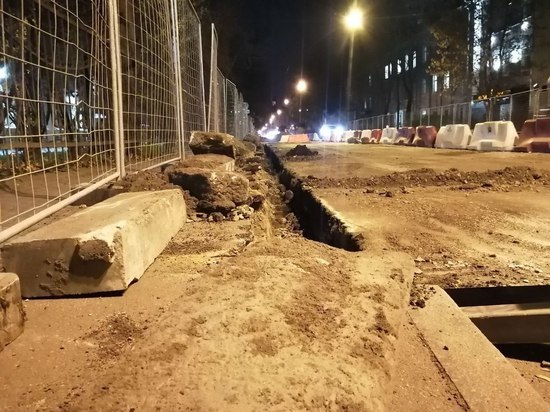 На проспекте Большевиков отремонтируют пять километров дороги