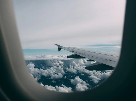 Отдельно губернатор коснулся рейсов на Сочи и Симферополь.