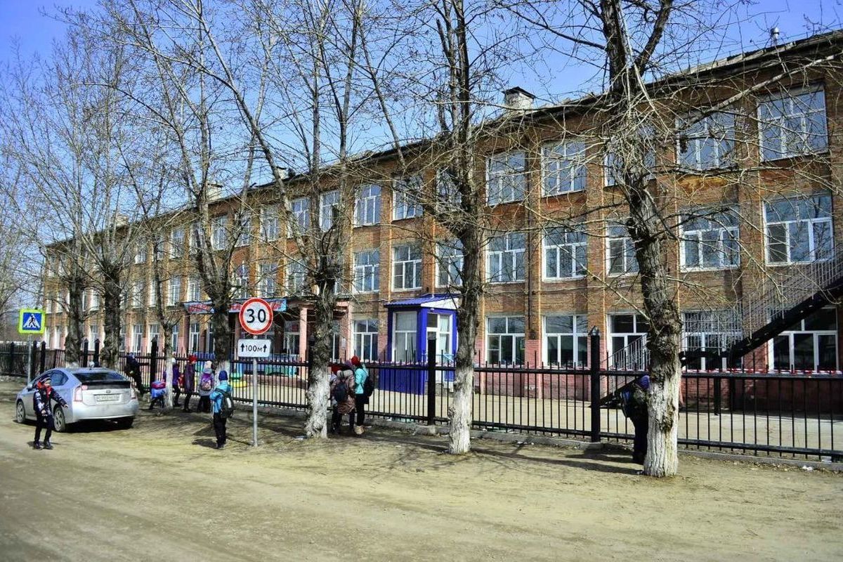 Школа 18 улан