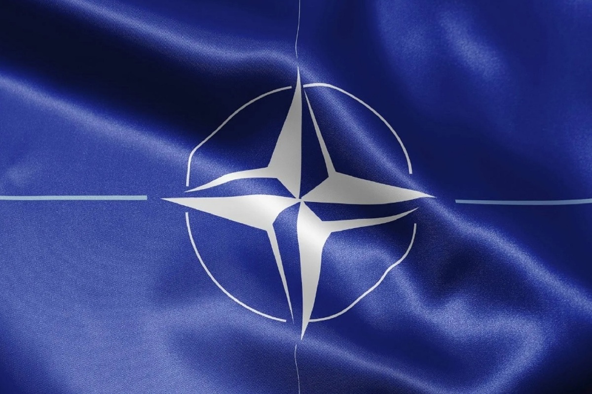 Провоцируя Россию 73 года: блок НАТО отметил свою годовщину