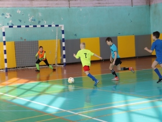 В Иванове проводится турнир по мини-футболу среди команд муниципалитетов