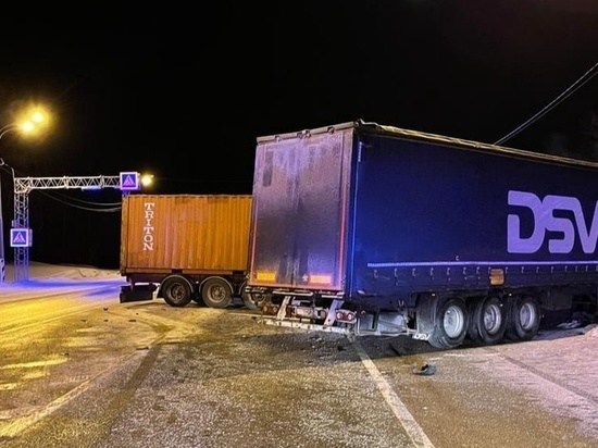 В Валдайском районе произошло смертельное ДТП с двумя фурами