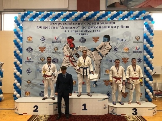 Спортсмен из Брянска победил на всероссийских соревнованиях по рукопашному бою