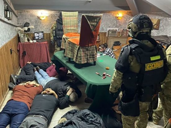 В пабе «Дикая утка» Якутска играли в азартные игры