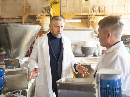 Предприятие посетил губернатор НАО Юрий Бездудный.