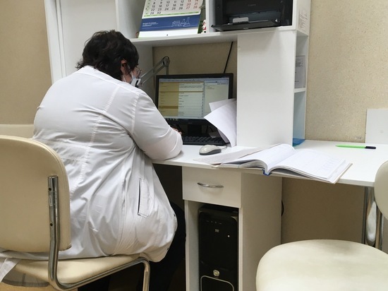 Замминистра: в школах Саратовской области существуют медицинские классы