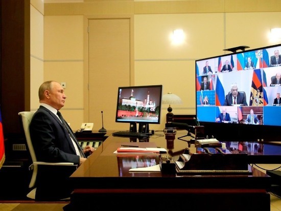 Песков: Путин обсудил с Совбезом операцию на Украине