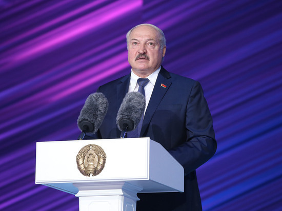 Белоруссия остановила платежи резидентам недружественных стран