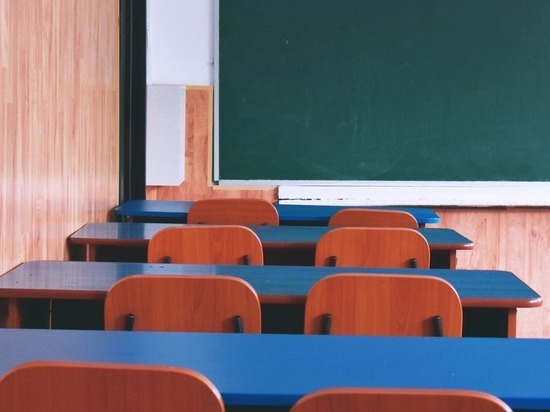 В Хабаровске снова эвакуировали детей из школ