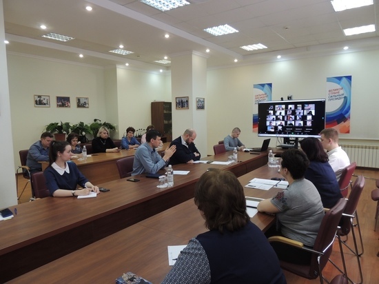 Депутаты Курского горсобрания готовятся принять участие в праймериз ЕР