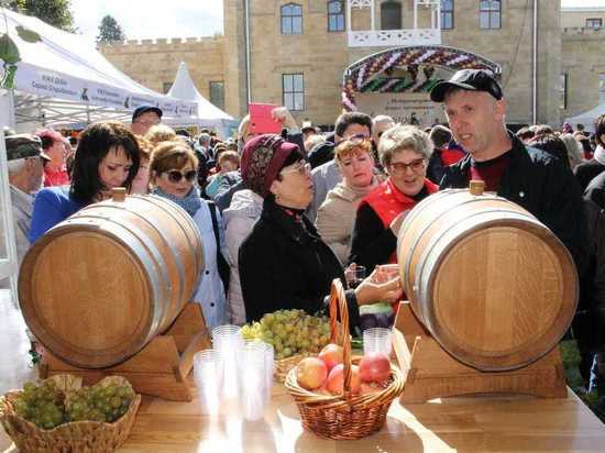 Из Москвы в Кисловодск стартует круизный поезд «Гастрономический тур на Кавказ»