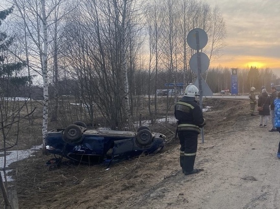 На дороге в Тверской области столкнулись «Jeep» и «Nissan»: пострадал ребёнок