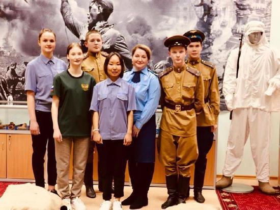 Поселок в 41 километре от Нарьян-Мара посетили сенатор, прокуратура и Уполномоченный по правам ребенка.