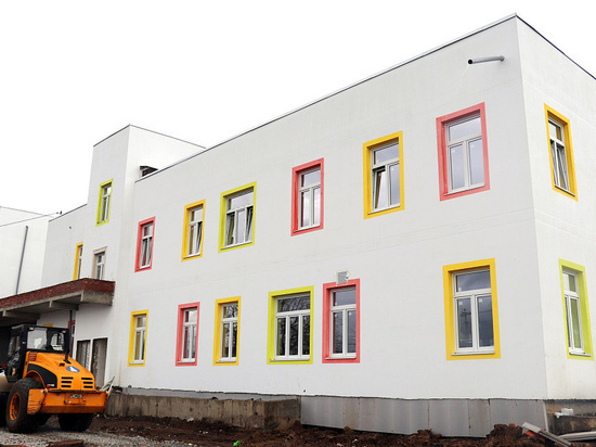 Кондратьев: строительство детского сада в Динском районе завершено на 85%