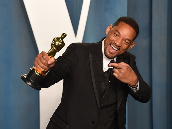 Американская киноакадемия запретила Уиллу Смиту 10 лет быть на "Оскаре"