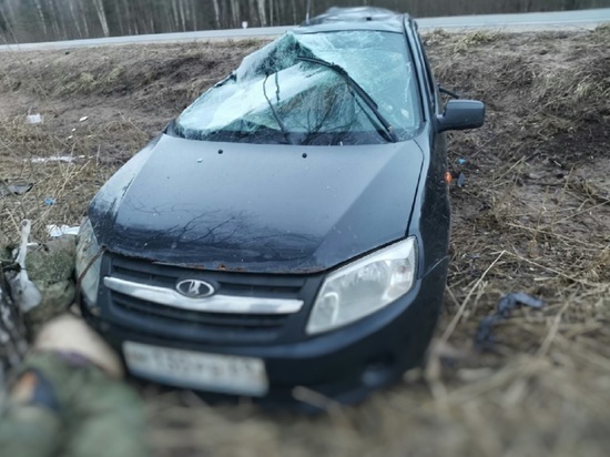 В Тверской области мужчина погиб в лобовом столкновении двух автомобилей