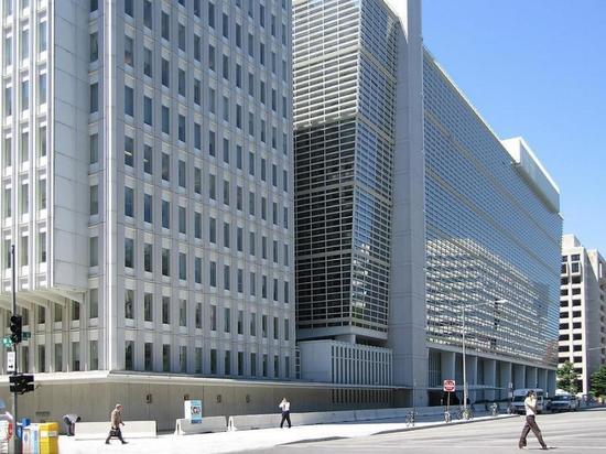 Всемирный банк уточнил, насколько сократится ВВП РФ и Украины