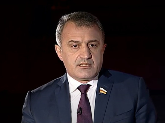 Бибилов заявил, что в Южной Осетии будет второй тур выборов