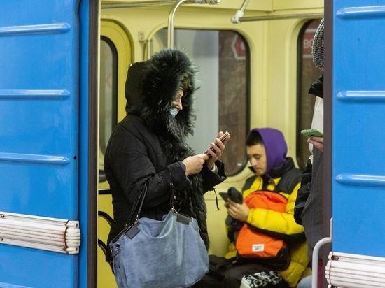 В новосибирском метрополитене прекратили продажу защитных масок