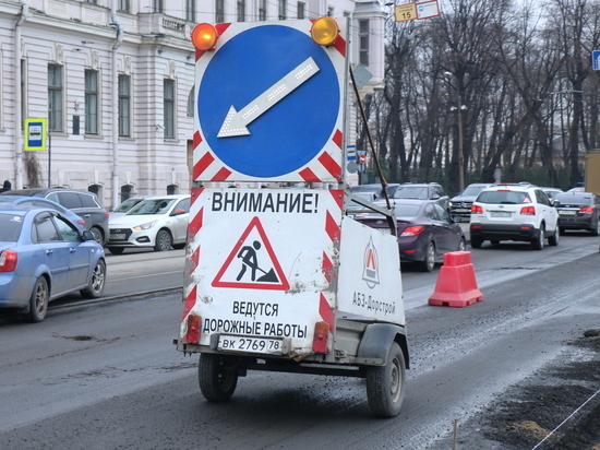 Покраска путепровода сузит КАД в районе Кудрово на месяц